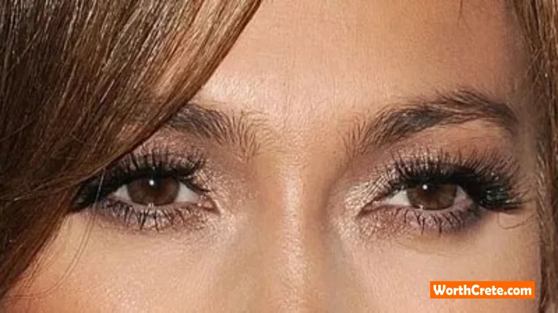 Jennifer Lopez Doe Eyes